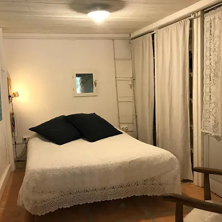 Bergerie éco-gîte Serre Rouge Сasa de vacaciones Durban-Corbieres