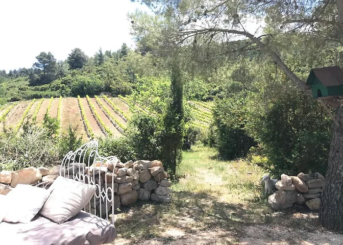 Bergerie éco-gîte Serre Rouge